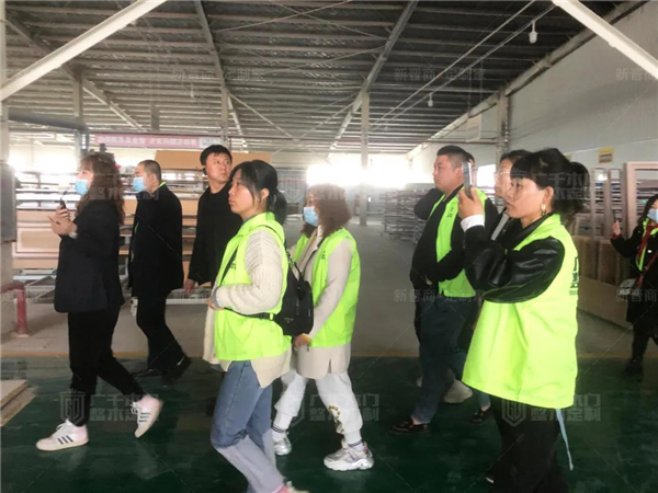 广千木门整木定制：广千商学院2104班圆满结束！