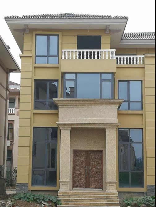 铸铝门与地板家具颜色如何搭配