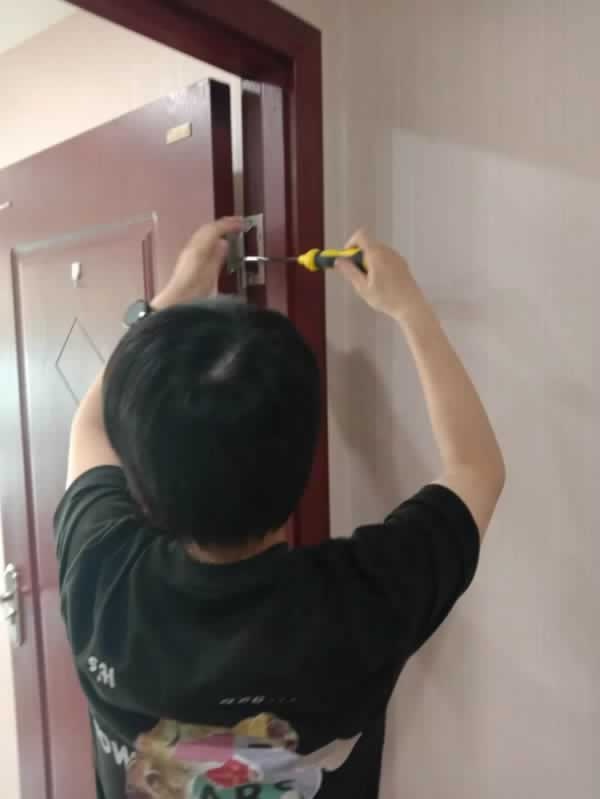 千鼎木门